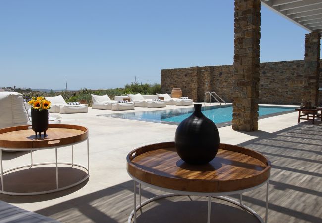 Villa in Antiparos - Oneiro Villa. Antiparos as Dreamy as it gets  Villa in Antiparos - Oneiro Villa. Antiparos as Dreamy as it gets