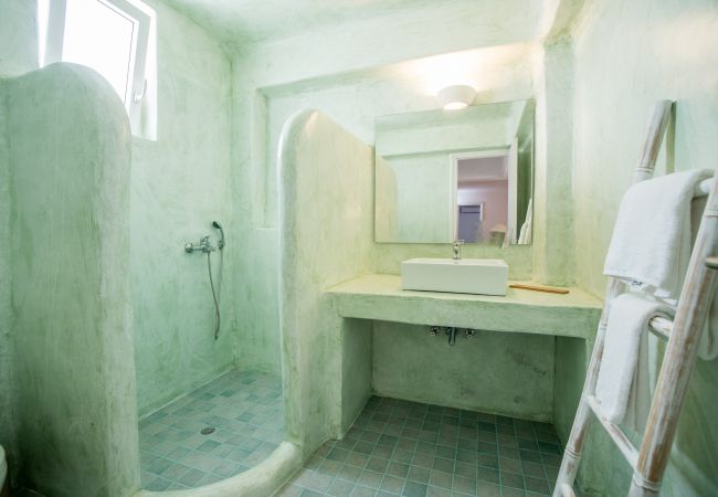 Villa in Xifara - Hip family pool villa, a walk from the beach  Villa in Xifara - Hip family pool villa, a walk from the beach