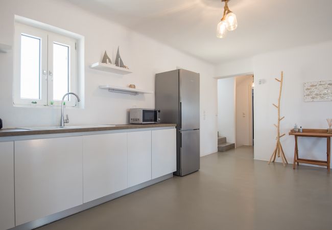 Villa in Xifara - Hip family pool villa, a walk from the beach  Villa in Xifara - Hip family pool villa, a walk from the beach