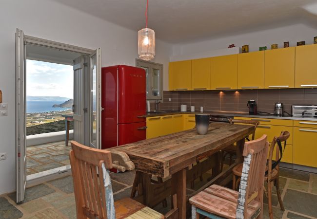 Villa in Naousa - Deluxe Villa - Infinity Pool & Helipad  Villa in Naousa - Deluxe Villa - Infinity Pool & Helipad