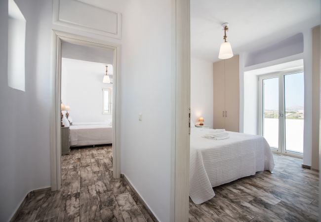 Villa in Xifara - Fabulous pool villa, steps from the beach  Villa in Xifara - Fabulous pool villa, steps from the beach