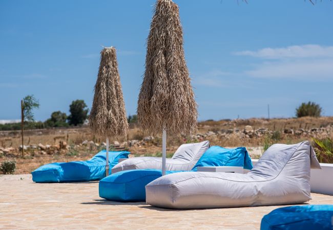 Villa in Xifara - Funky holiday villa with pool, next to the beach Villa in Xifara - Funky holiday villa with pool, next to the beach