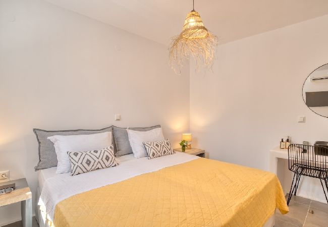 Villa in Xifara - 5BR Beachfront Über Boho Chic Villa, Top Location!  Villa in Xifara - 5BR Beachfront Über Boho Chic Villa, Top Location!