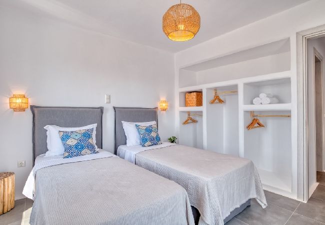 Villa in Xifara - 5BR Beachfront Über Boho Chic Villa, Top Location!  Villa in Xifara - 5BR Beachfront Über Boho Chic Villa, Top Location!