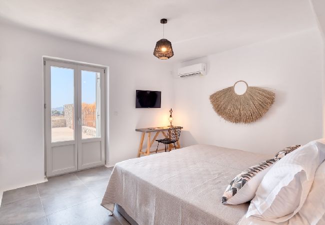 Villa in Xifara - 5BR Beachfront Über Boho Chic Villa, Top Location!  Villa in Xifara - 5BR Beachfront Über Boho Chic Villa, Top Location!