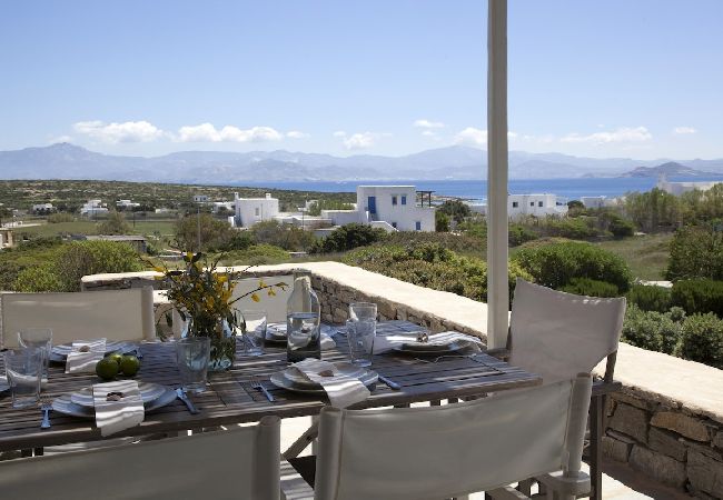 Villa in Santa Maria - Kallisti Villas - An oasis for 22 people  Villa in Santa Maria - Kallisti Villas - An oasis for 22 people