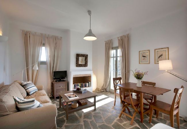 Villa in Santa Maria - Kallisti Villas - An oasis for 22 people  Villa in Santa Maria - Kallisti Villas - An oasis for 22 people