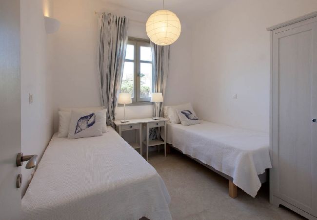 Villa in Santa Maria - Kallisti Villas - An oasis for 22 people  Villa in Santa Maria - Kallisti Villas - An oasis for 22 people