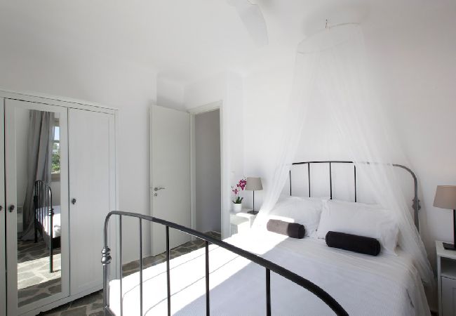 Villa in Santa Maria - Kallisti Villas - An oasis for 22 people  Villa in Santa Maria - Kallisti Villas - An oasis for 22 people