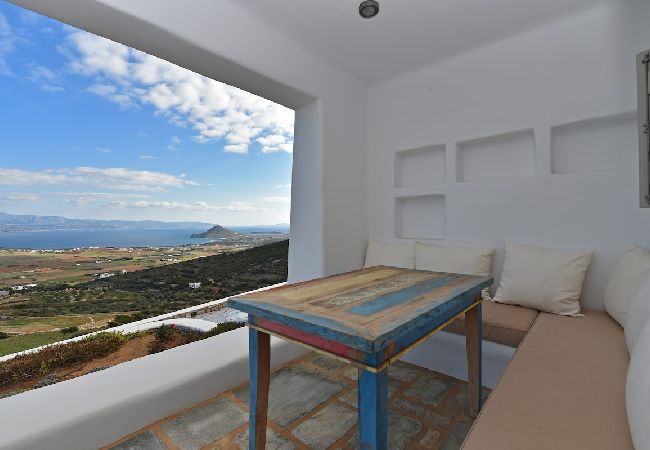 Villa in Naousa - Panoramic three villa complex with helipad  Villa in Naousa - Panoramic three villa complex with helipad