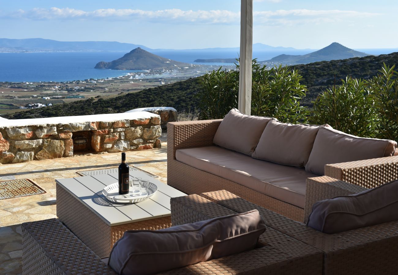 Villa in Naousa - Panoramic three villa complex with helipad 