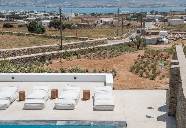 Villa in Antiparos - Luxury Design Dreamy Villa in Antiparos beach Greece Villa in Antiparos - Luxury Design Dreamy Villa in Antiparos beach Greece