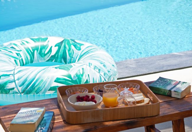 Villa in Antiparos - Luxury Design Dreamy Villa in Antiparos beach Greece Villa in Antiparos - Luxury Design Dreamy Villa in Antiparos beach Greece