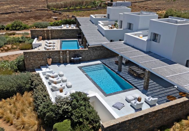 Villa in Antiparos - Luxury Design Dreamy Villa in Antiparos beach Greece Villa in Antiparos - Luxury Design Dreamy Villa in Antiparos beach Greece