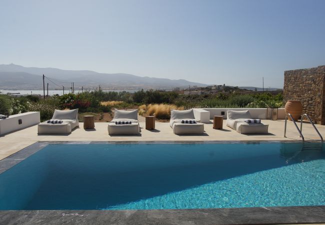 Villa in Antiparos - Luxury Design Dreamy Villa in Antiparos beach Greece Villa in Antiparos - Luxury Design Dreamy Villa in Antiparos beach Greece