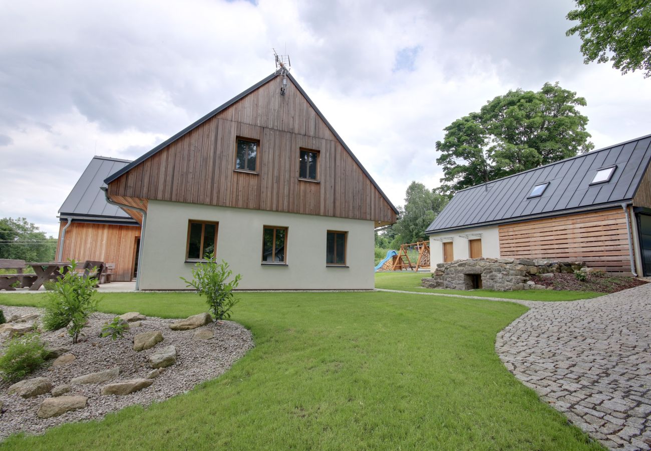 Villa in Korenov - LPM010 