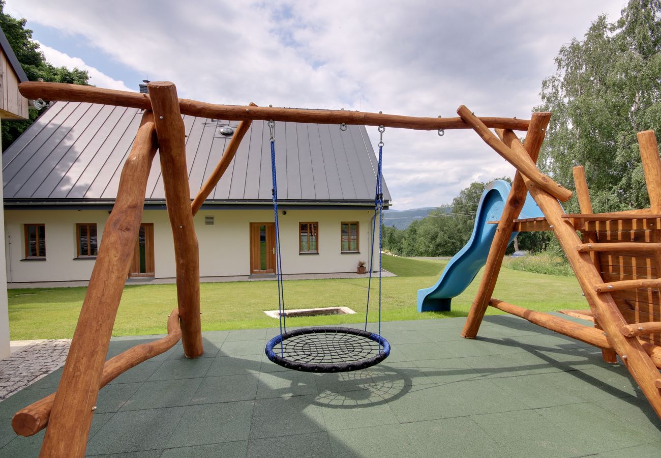 Villa in Korenov - LPM010 