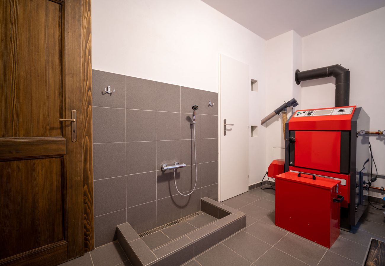 Villa in Vysoké nad Jizerou - KKH070 