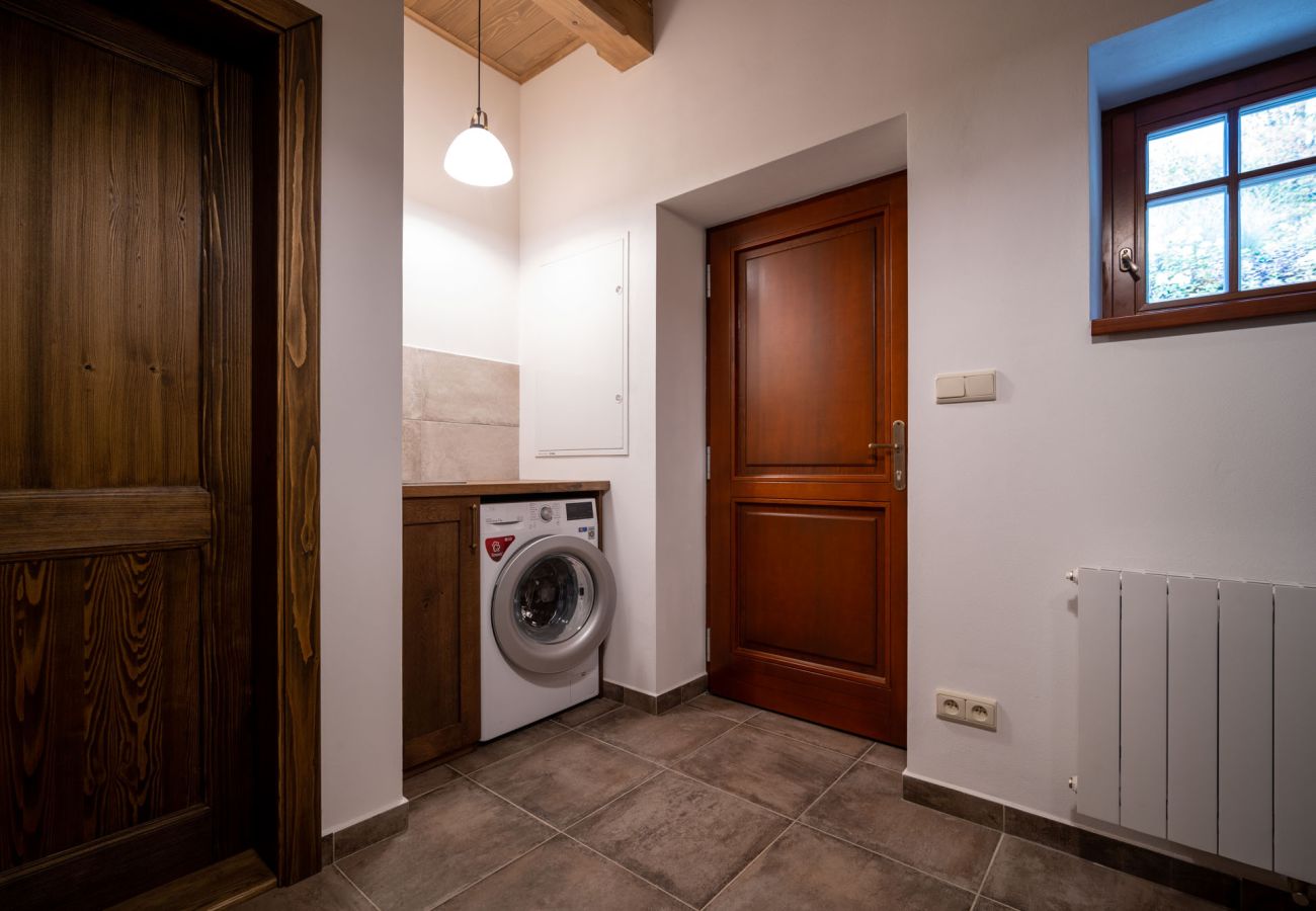 Villa in Vysoké nad Jizerou - KKH070 