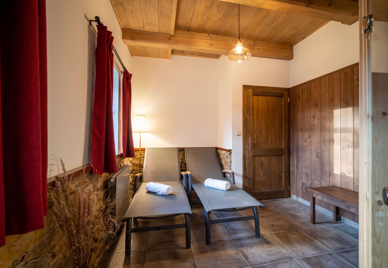 Villa in Vysoké nad Jizerou - KKH070 