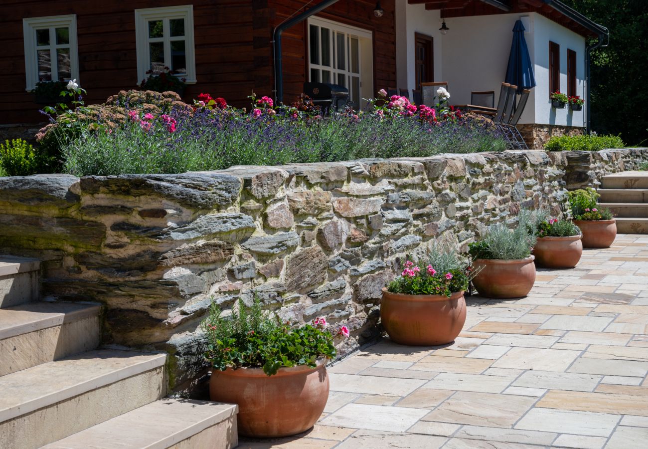 Villa in Vysoké nad Jizerou - KKH070 