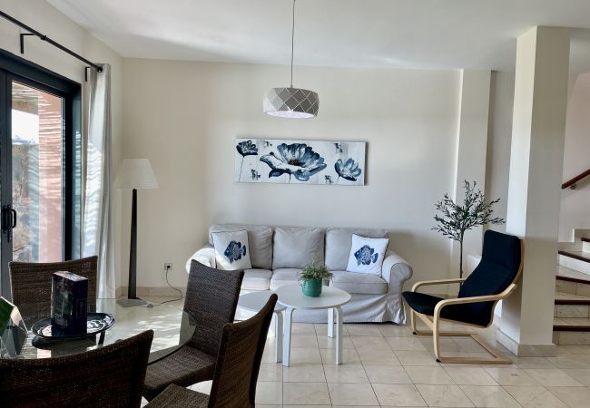 Villa in San Bartolomé de Tirajana - Villa Over the 5th Green Villa in San Bartolomé de Tirajana - Villa Over the 5th Green