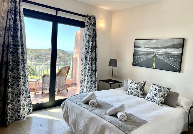 Villa in San Bartolomé de Tirajana - Villa Over the 5th Green Villa in San Bartolomé de Tirajana - Villa Over the 5th Green