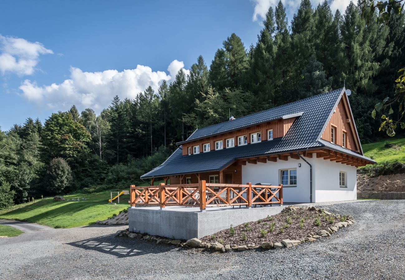 Villa in Hutisko-Solanec - MHA555