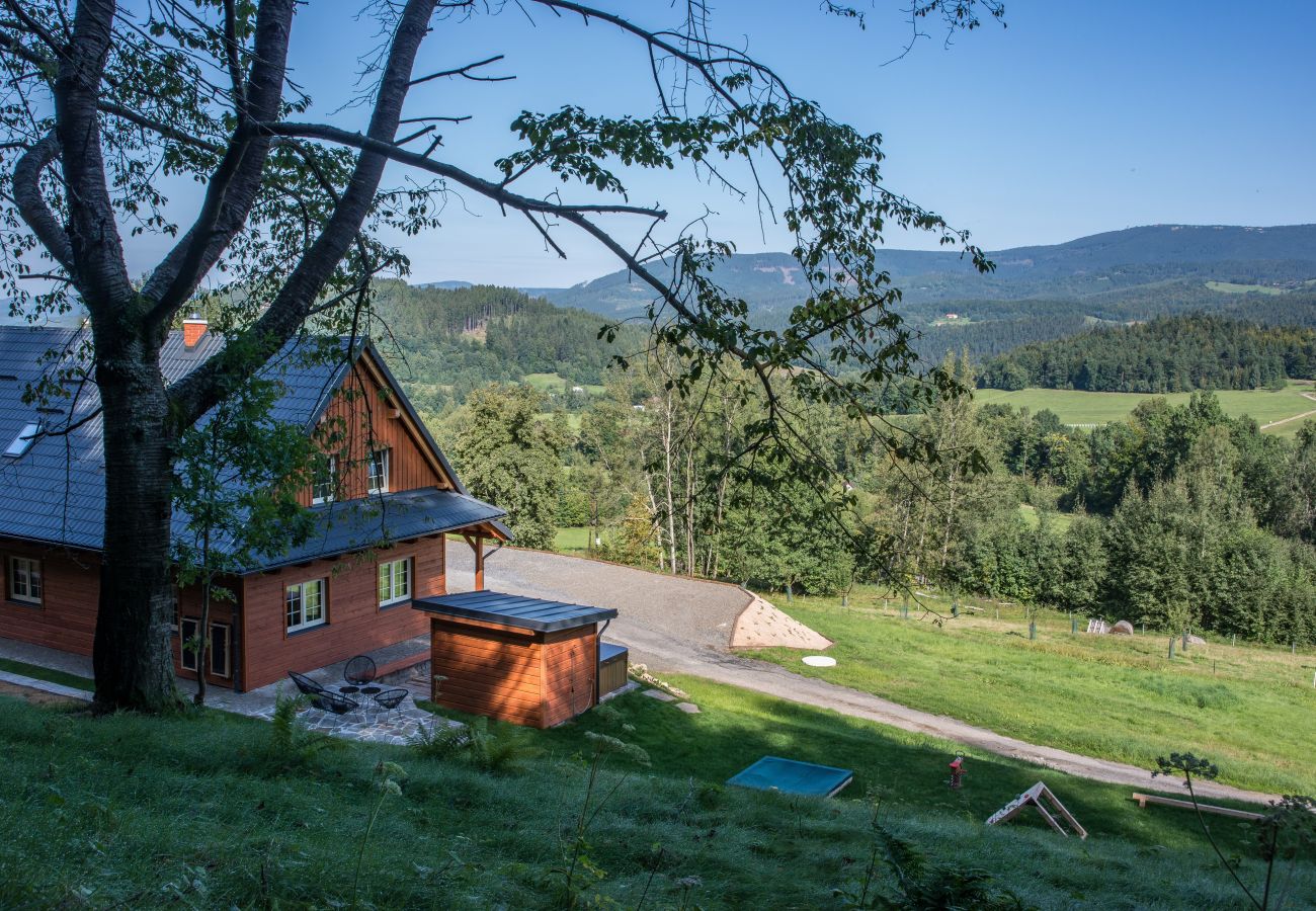 Villa in Hutisko-Solanec - MHA555