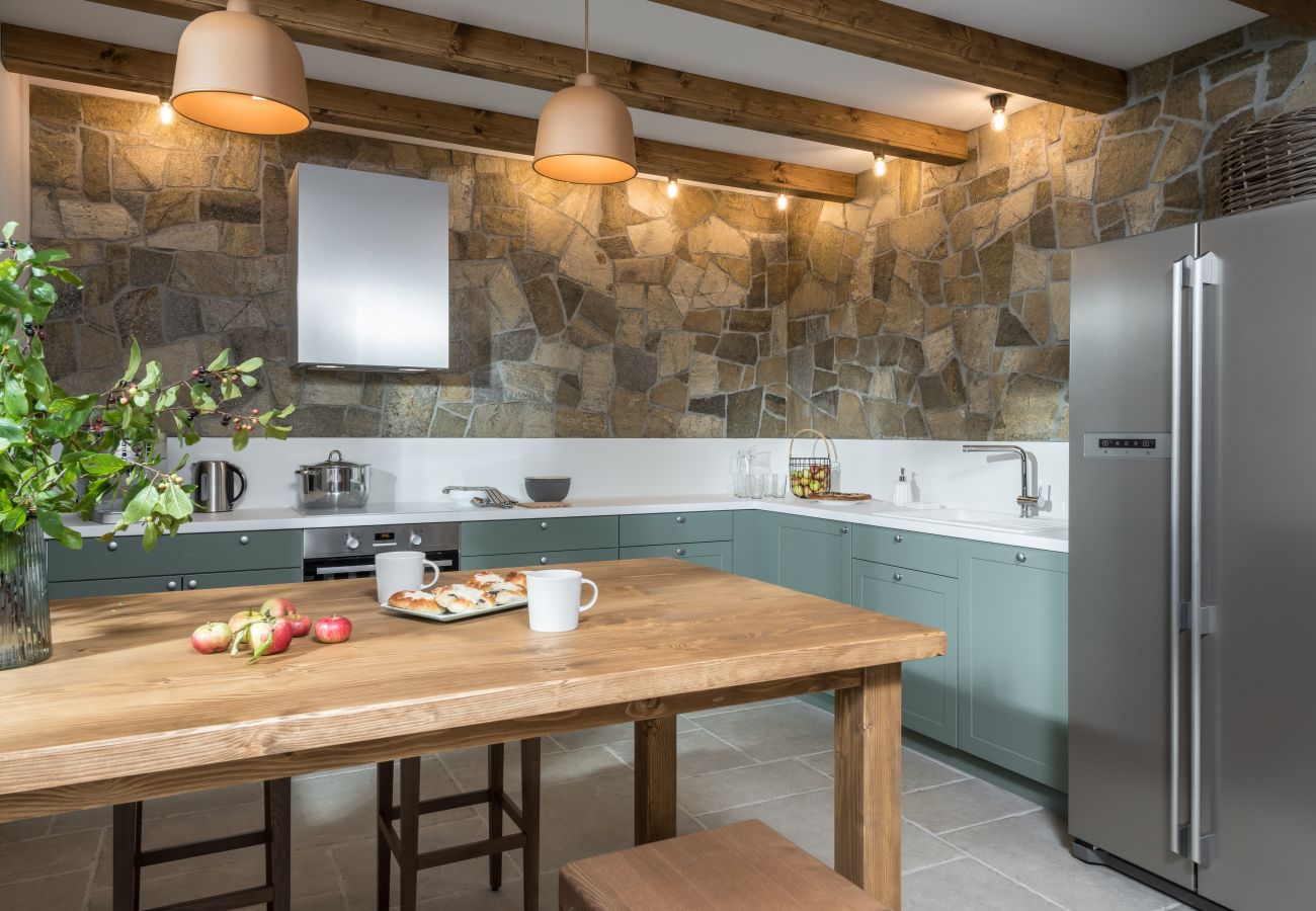 Villa in Hutisko-Solanec - MHA555