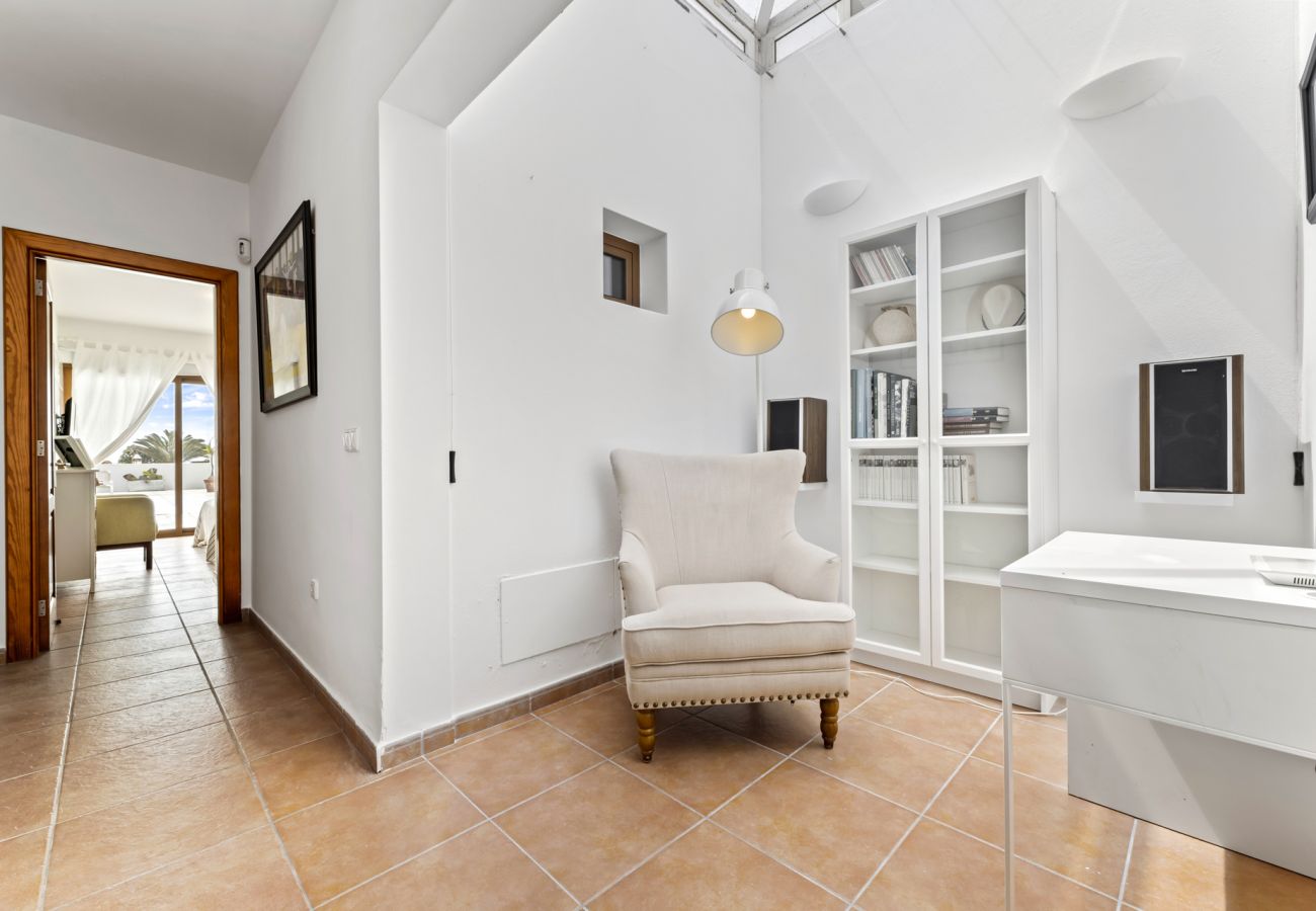 Villa in Playa Blanca - Villa Flora - Villasexperience