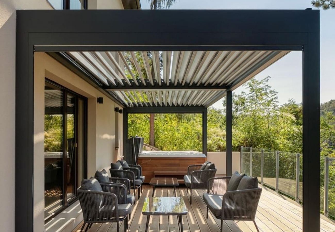 Villa in Hradištko - SHR081