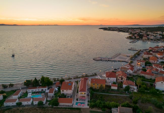 Villa in Petrcane - Villa La Thea Villa in Petrcane - Villa La Thea