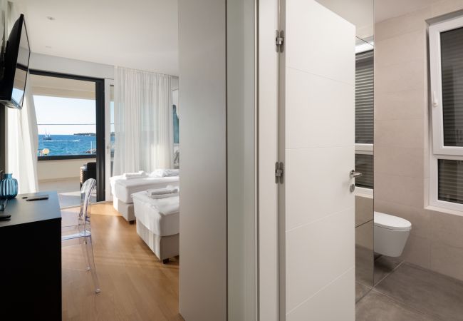 Villa in Petrcane - Villa La Thea Villa in Petrcane - Villa La Thea