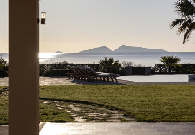 Villa in Ermioni - Heaven on Earth private Villa - Pethrolassa beach Villa in Ermioni - Heaven on Earth private Villa - Pethrolassa beach