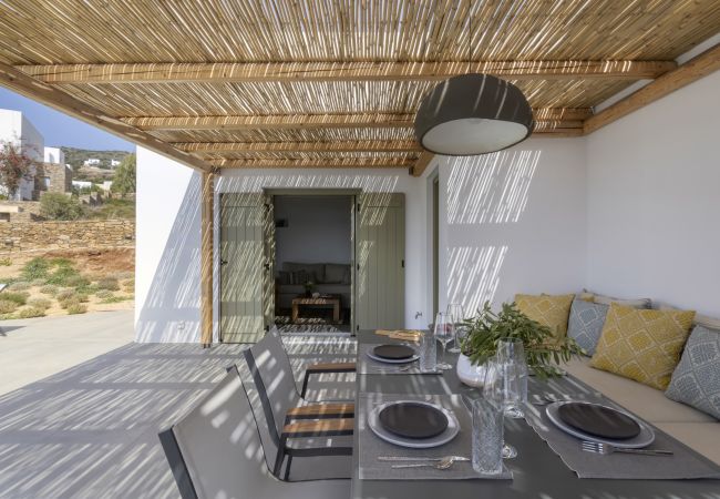 Villa in Antiparos - Traditional Villa Astra in Antiparos with Private Pool Villa in Antiparos - Traditional Villa Astra in Antiparos with Private Pool