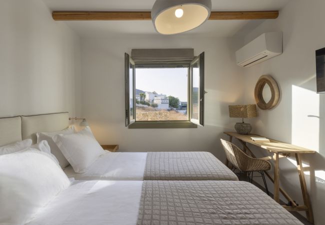 Villa in Antiparos - Traditional Villa Astra in Antiparos with Private Pool Villa in Antiparos - Traditional Villa Astra in Antiparos with Private Pool