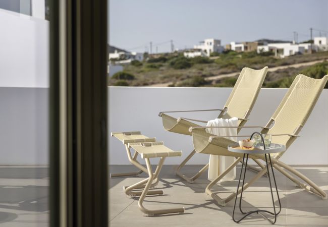 Villa in Antiparos - Peaceful Villa Avra with Aegean Seaview  Villa in Antiparos - Peaceful Villa Avra with Aegean Seaview