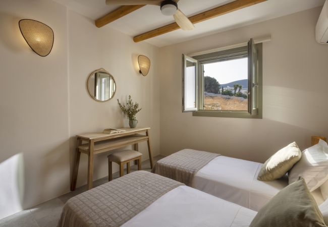 Villa in Antiparos - Peaceful Villa Avra with Aegean Seaview  Villa in Antiparos - Peaceful Villa Avra with Aegean Seaview