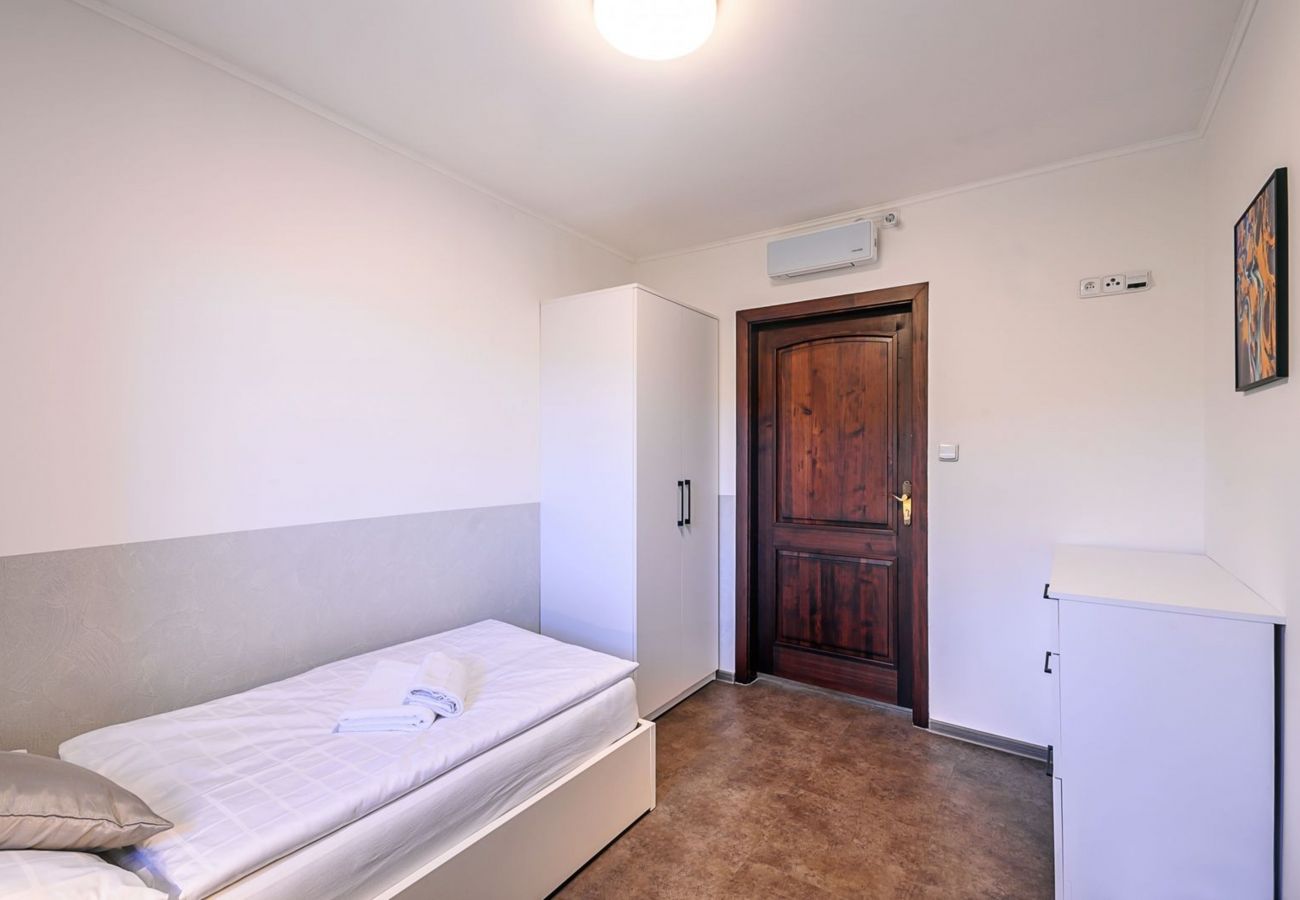 Villa in Bernartice - Bernartice KKH045