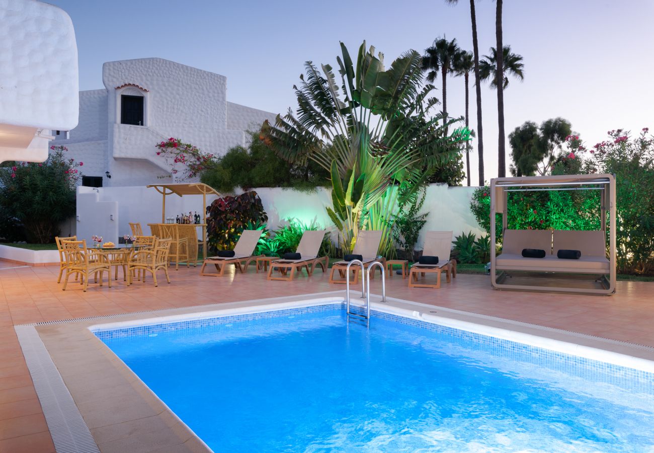 Villa in Costa Adeje - Villa Tropical