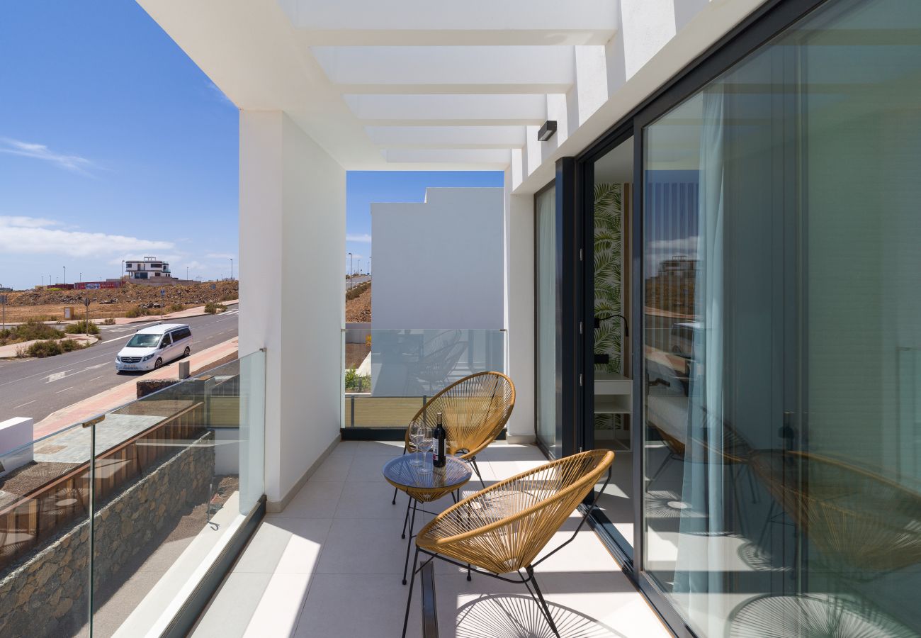 Villa in Corralejo -  Villa Deluxe Las Calderas 01 with private pool