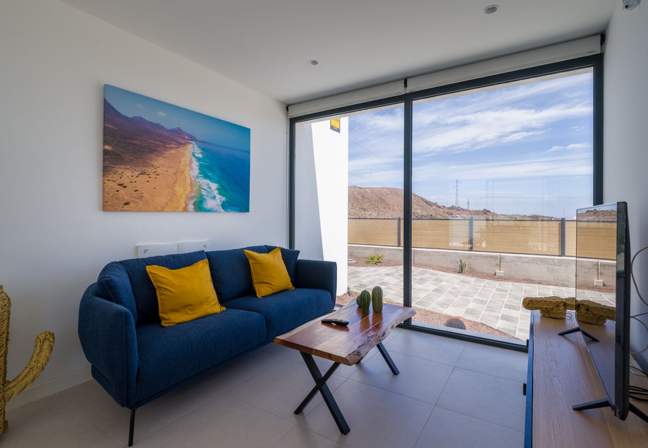 Villa in Corralejo - Las Calderas Vista Retreat