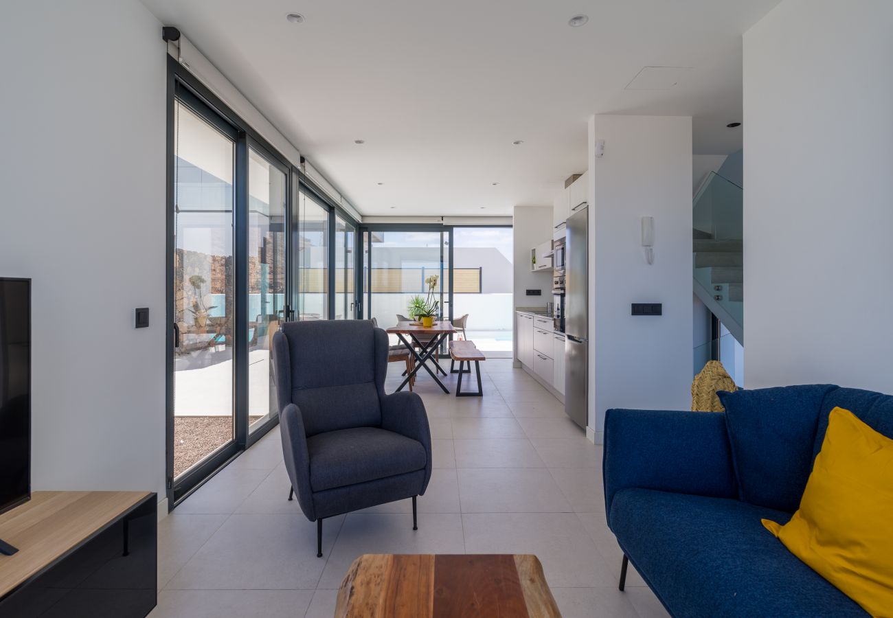 Villa in Corralejo - Las Calderas Vista Retreat