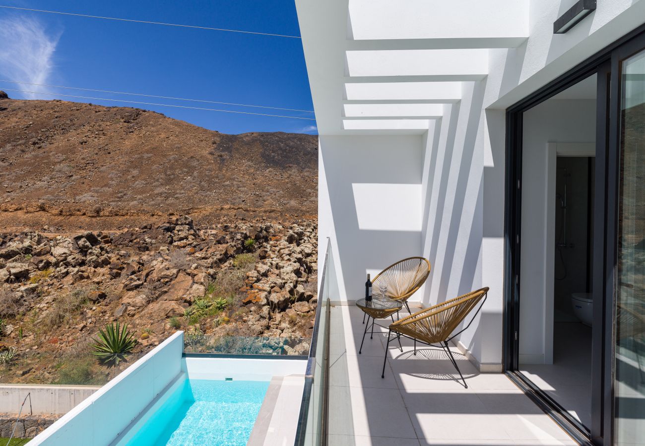 Villa in Corralejo - Las Calderas Vista Retreat