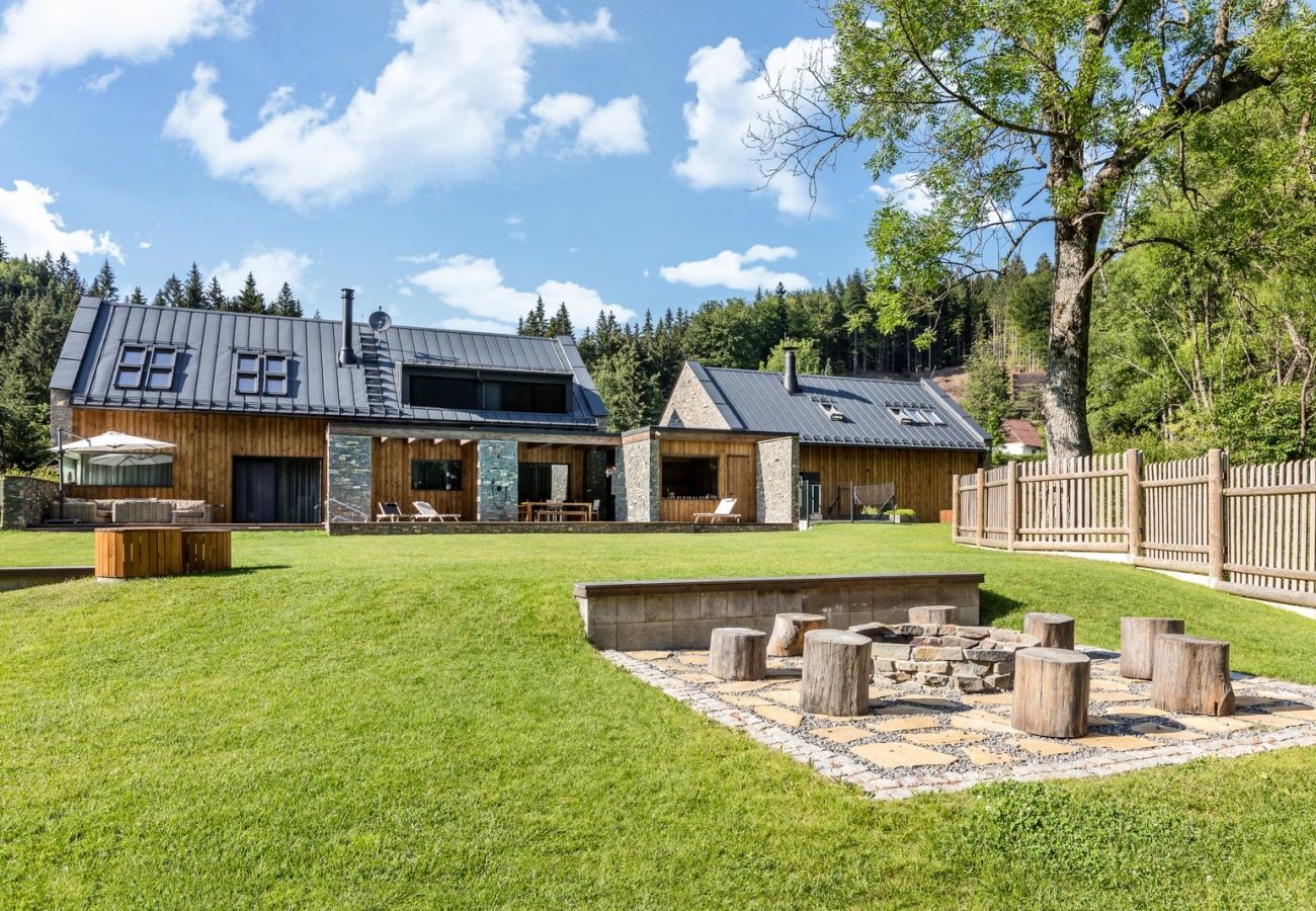 Villa in Velké Karlovice - MVH028