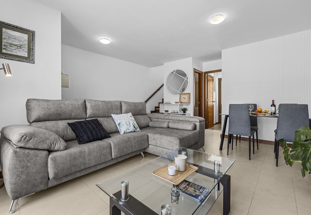 Terraced House in Puerto Calero - La Malvarrosa