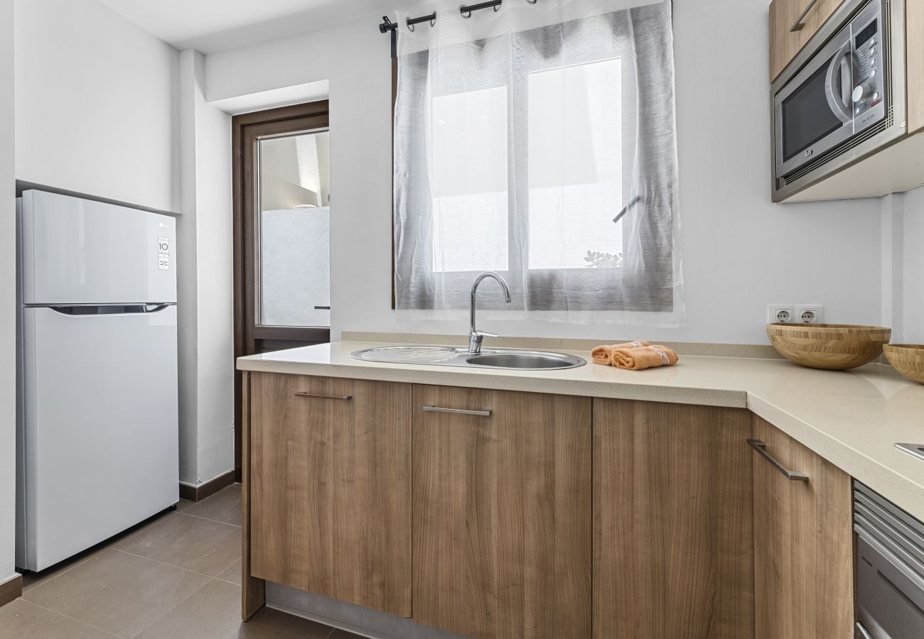 Terraced House in Puerto Calero - La Malvarrosa