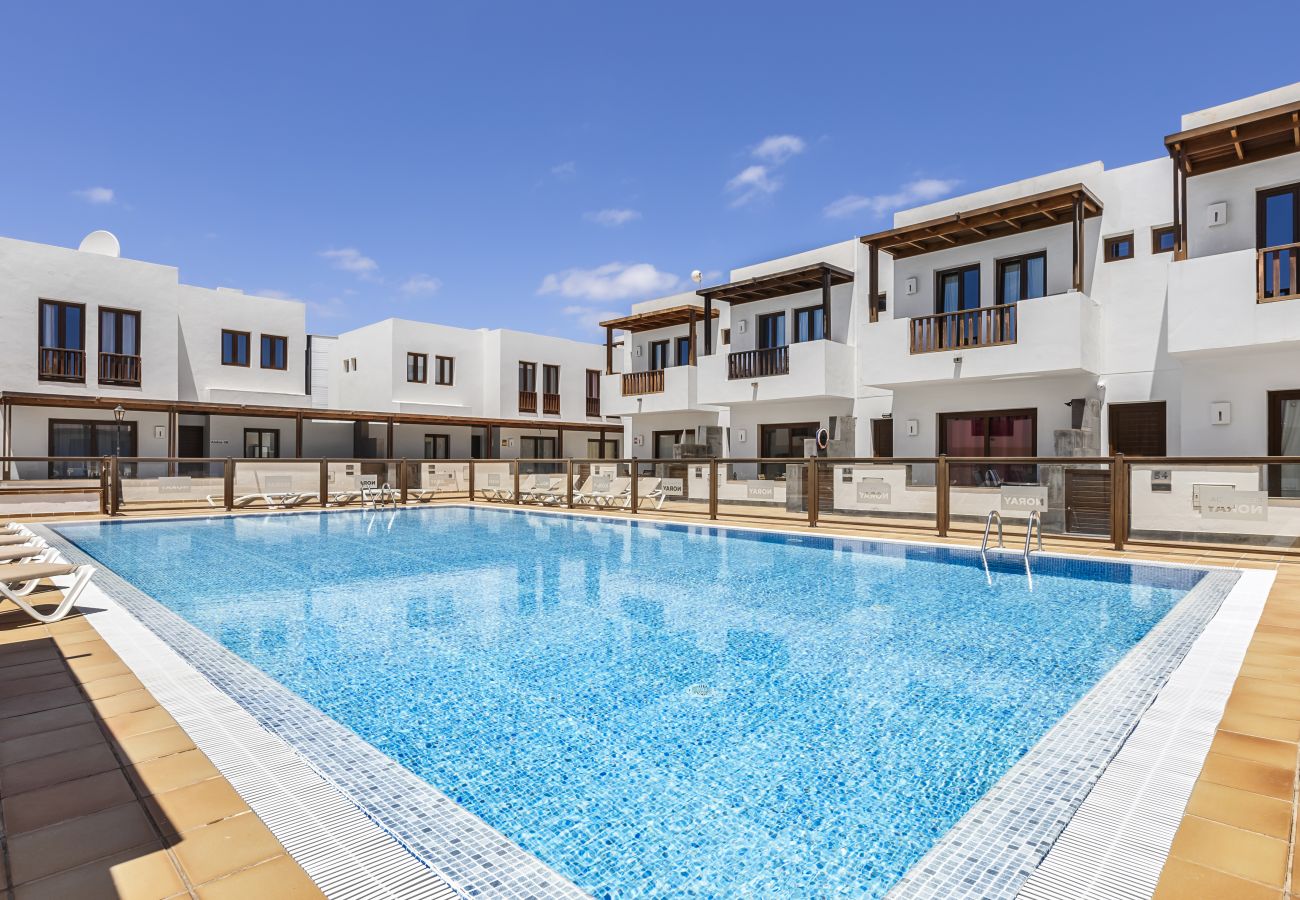 Terraced House in Puerto Calero - La Malvarrosa