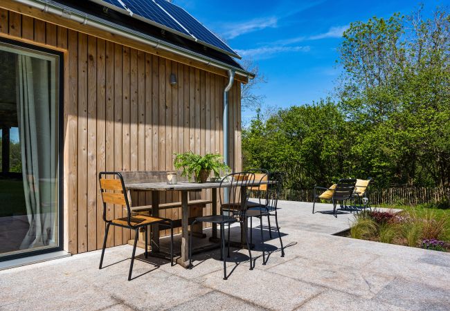 House in Shaldon - Sunnybrook - Carbon Neutral, Woodfired Hottub, near beach House in Shaldon - Sunnybrook - Carbon Neutral, Woodfired Hottub, near beach